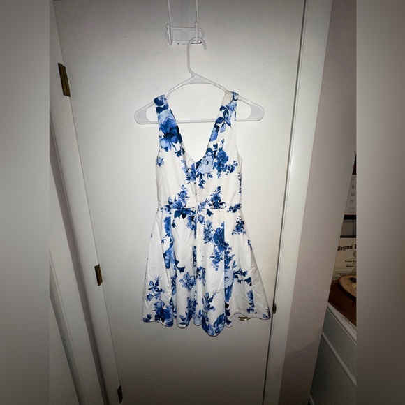 FRANCESCA’s Jun& Ivy Blue - Picture 3 of 4